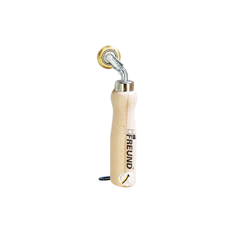 FREUND BRASS PRESSURE ROLLER